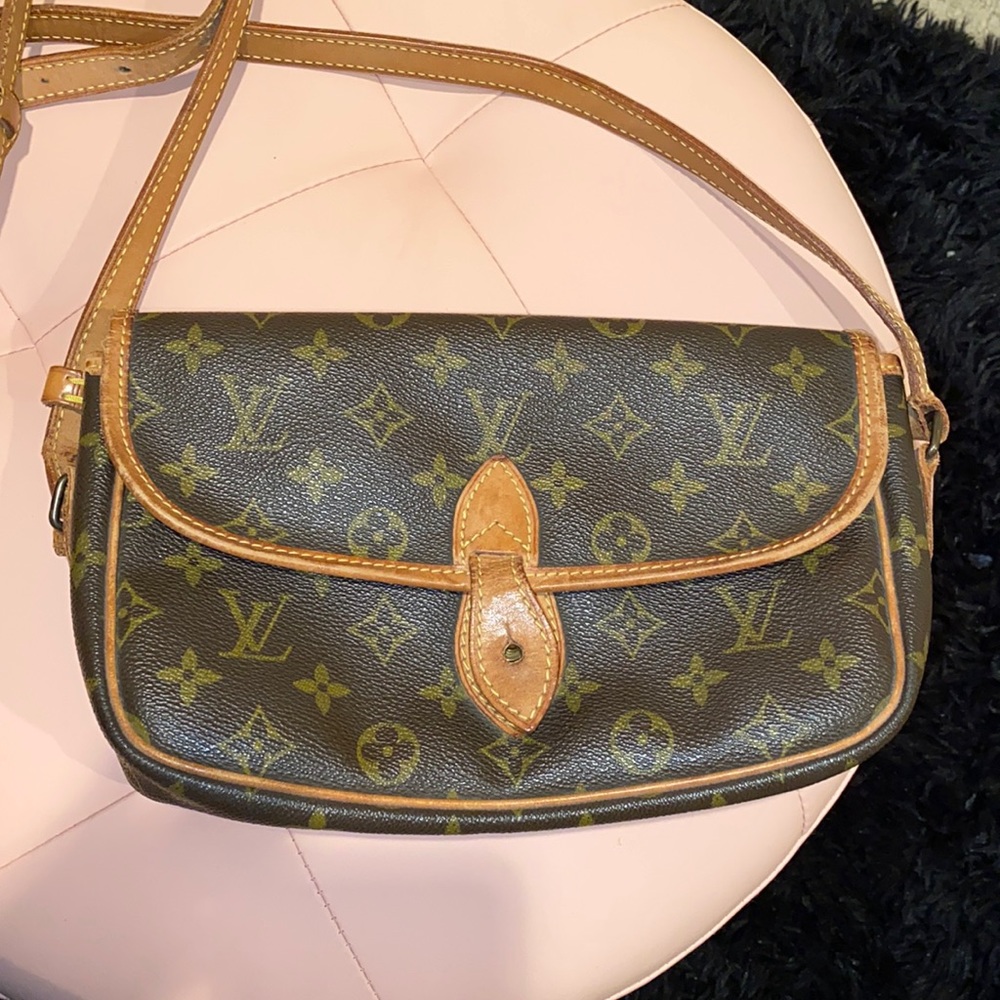 AUTH LOUIS VUITTON GIBECIERE PM SHOULDER BAG